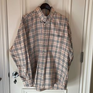 Burberry London Archive Plaid button down shirt Size Large